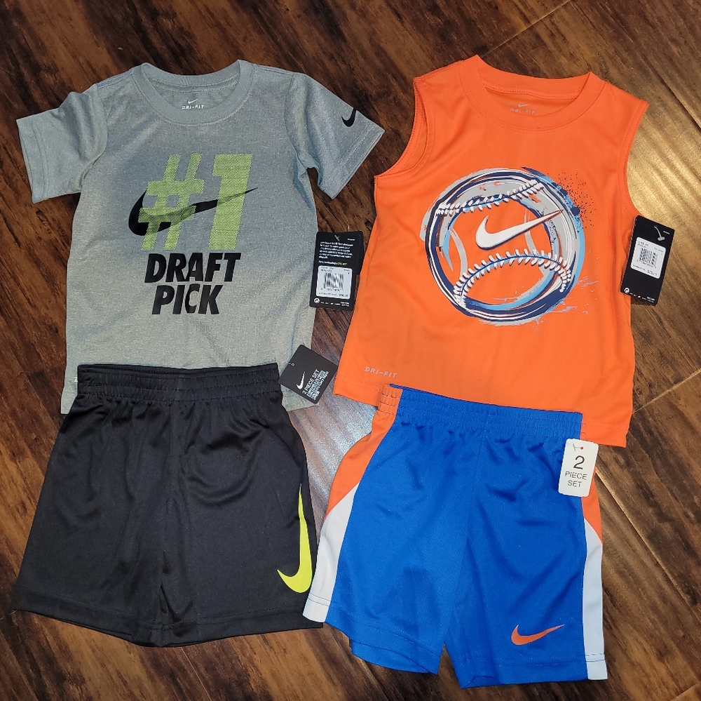 Size 4 nike outfits